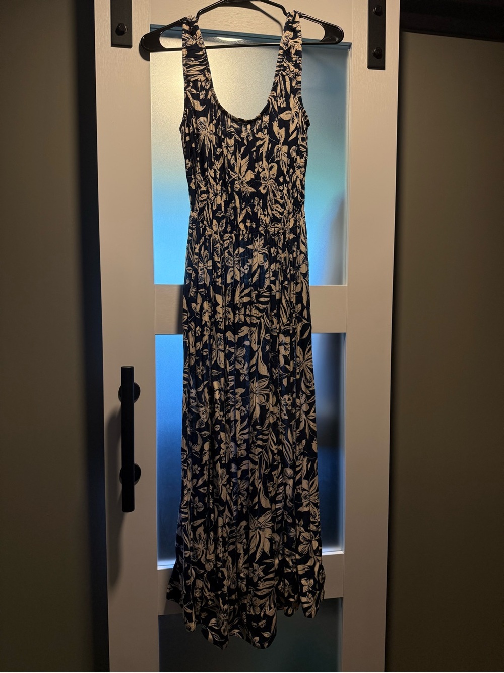 Faherty Sleeveless Navy and Cream Floral Maxi Dress